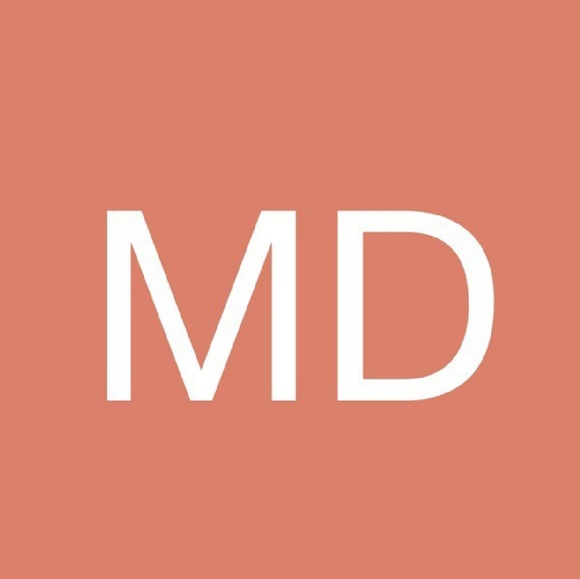 Meet Your Posher, M - Picture 1 of 1